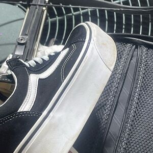 Vanns Black and White Sneakers